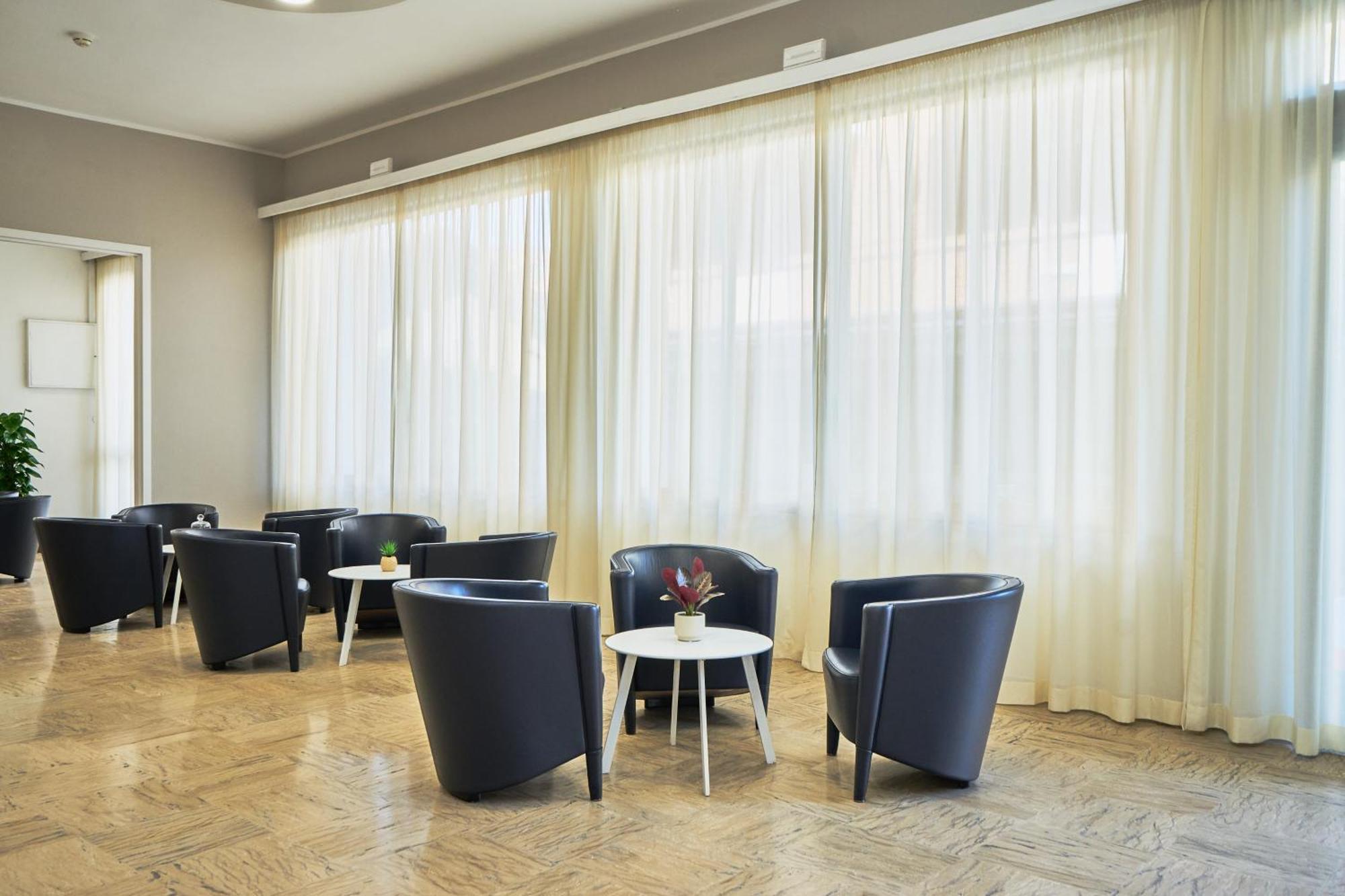 Hotel Jolanda เบลลาเรีย-อีเจอา มารีนา ภายนอก รูปภาพ
