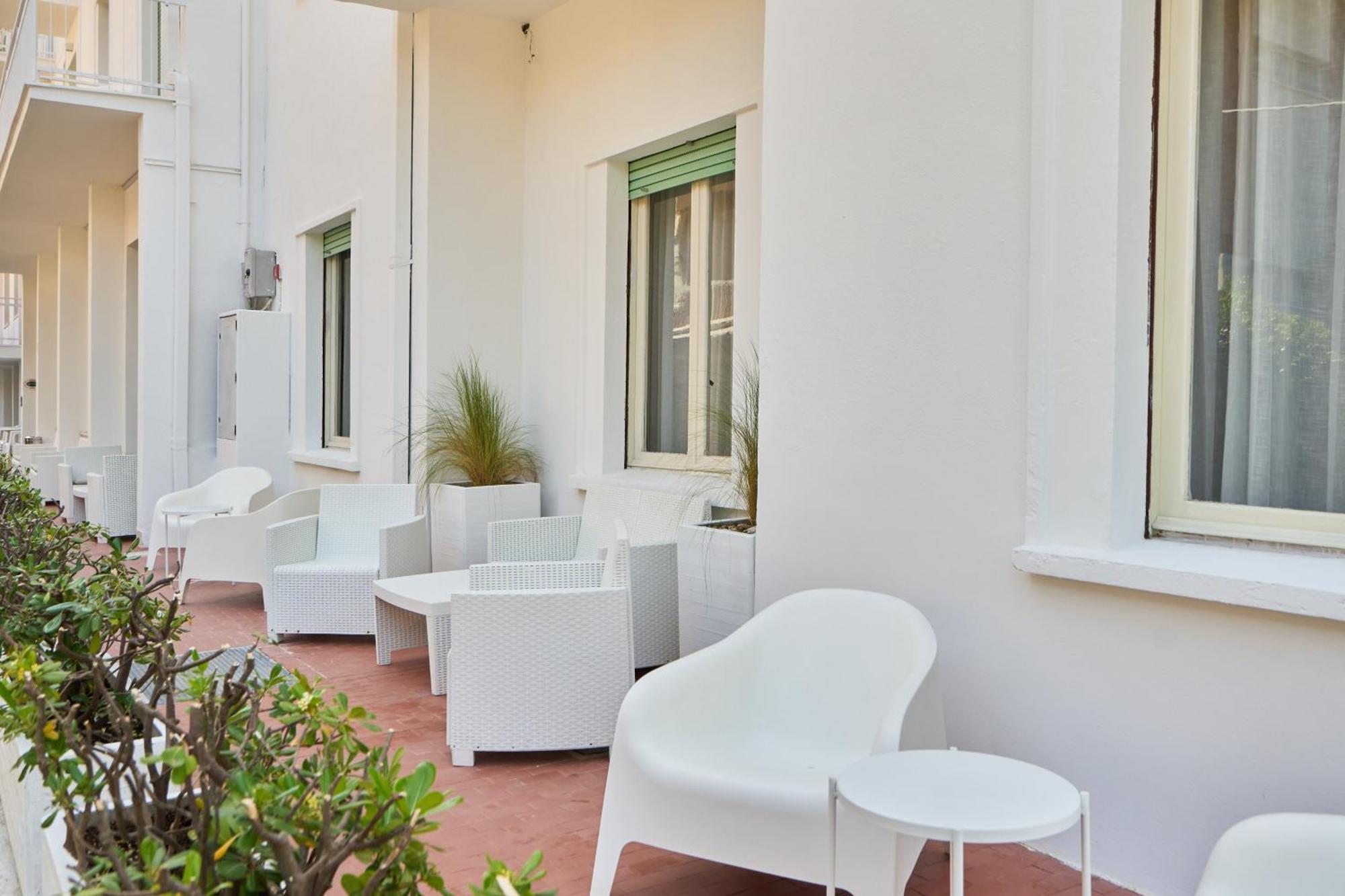 Hotel Jolanda เบลลาเรีย-อีเจอา มารีนา ภายนอก รูปภาพ
